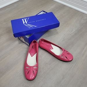 Vintage new unworn genuine leather White Mountain pink flats 6m